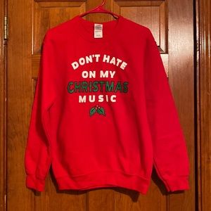 Gildan Red Graphic Christmas Sweatshirt